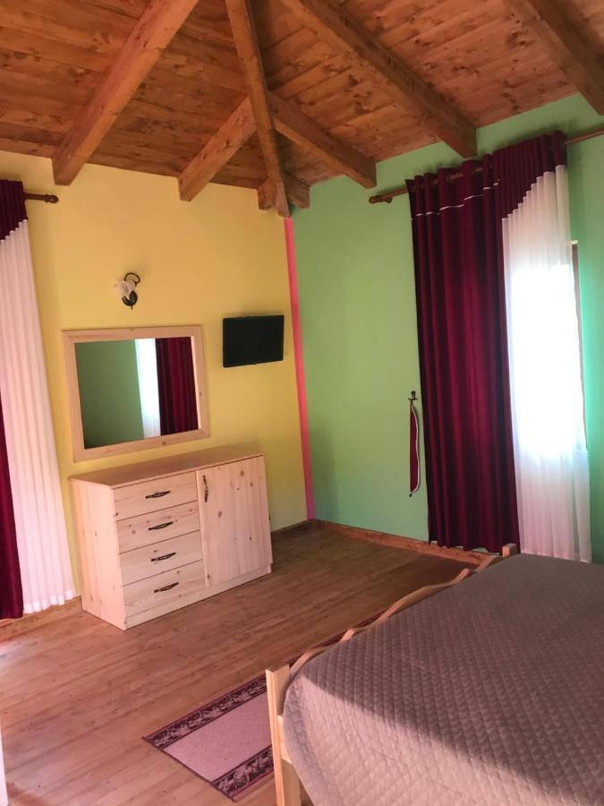 Hani I Leks Agroturizem Lezhë Buitenkant foto